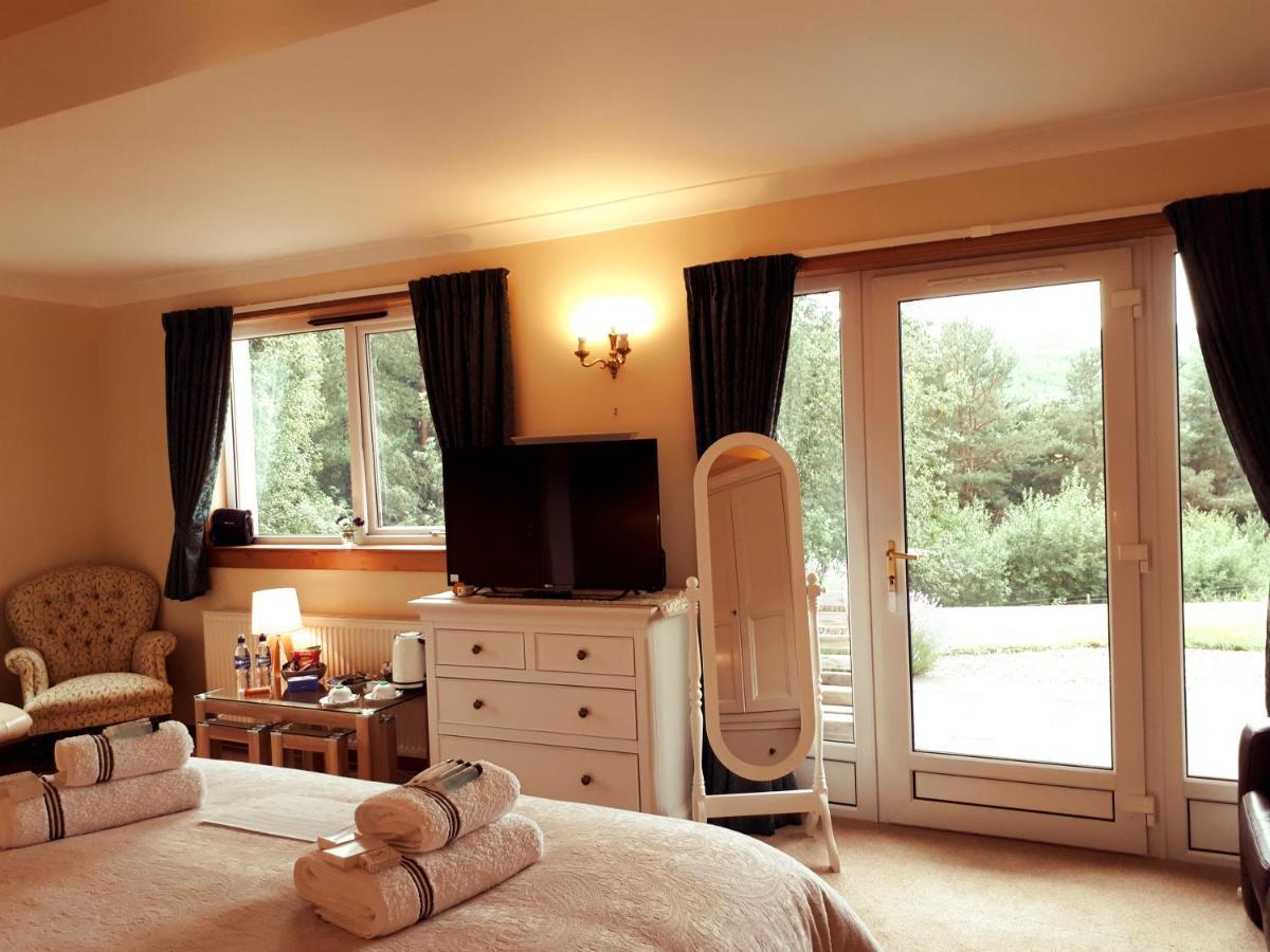 High March Bed and Breakfast Drumnadrochit Buitenkant foto